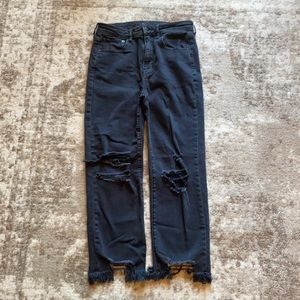 Super cute AE distressed faded black jeans